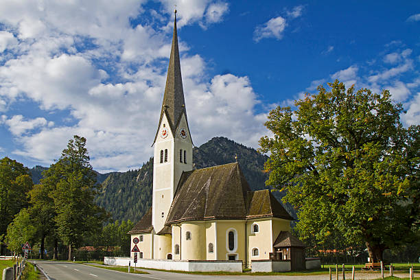 istock St. Leonhard in Fischhausen 510229544