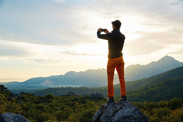 istock traveler on the cliff 510235692