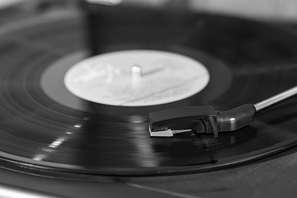 istock Vintage record player 510240361