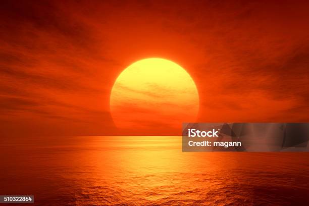 Красный Закат — стоковые фотографии и другие картинки Закат солнца - Закат солнца, Солнце, Море