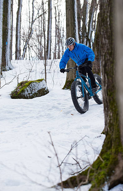 istock Fat biker riding in the snow 510331394