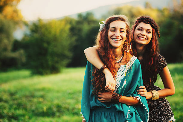 istock Happy friends 510372097