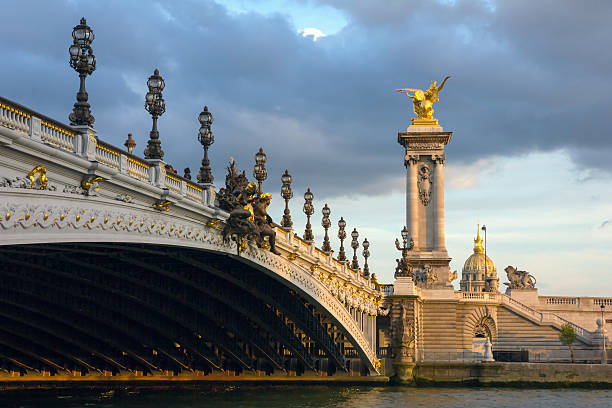 istock Pont Alexandre III at twilight 510378453