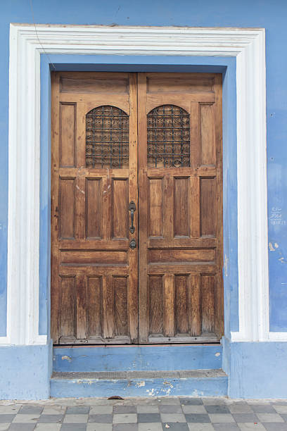 istock old door outdoors as background 510387088