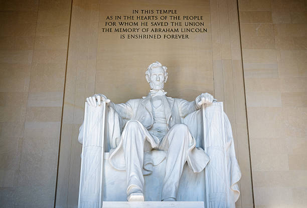 istock Lincoln Memorial 510391024