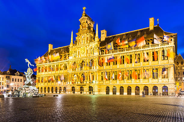 istock Antwerp, Grote Markt and town hall, Belgium 510413233