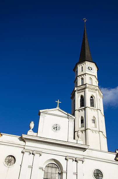 istock Baroque church with blue sky 510414337