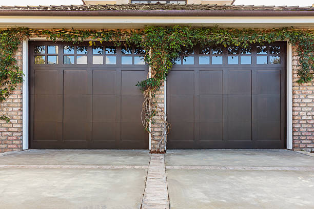 istock residential 2 car garage 510463018