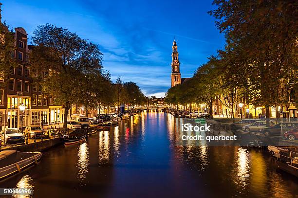 Westerkerk Mit Alten Häusern Stockfoto und mehr Bilder von Abenddämmerung - Abenddämmerung, Alt, Amsterdam