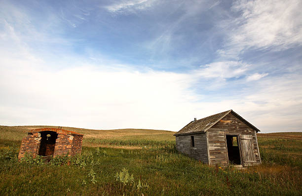 istock Old kiln and summer kitchen in scenic Saskatchewan 510517787