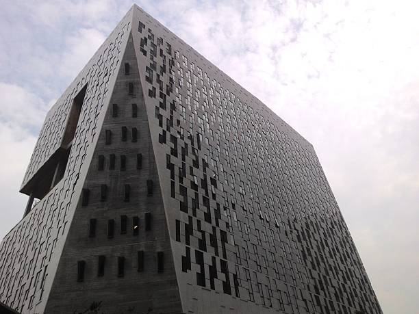 istock Modern builing in the city 510537617