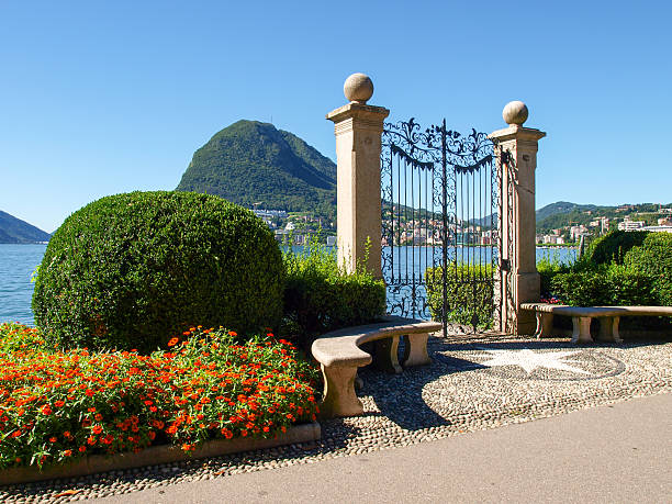 istock Gate at lake of Villa Ciani 510563151