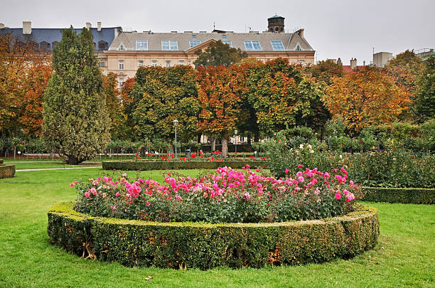 istock Volksgarten (People's Garden) in Vienna. Austria 510564394