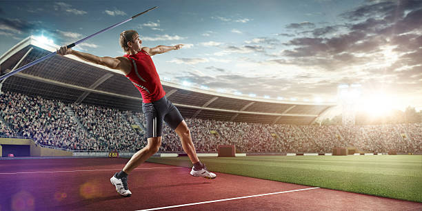метание дротиков thrower - javelin sport photography outdoors стоковые фото и изображения
