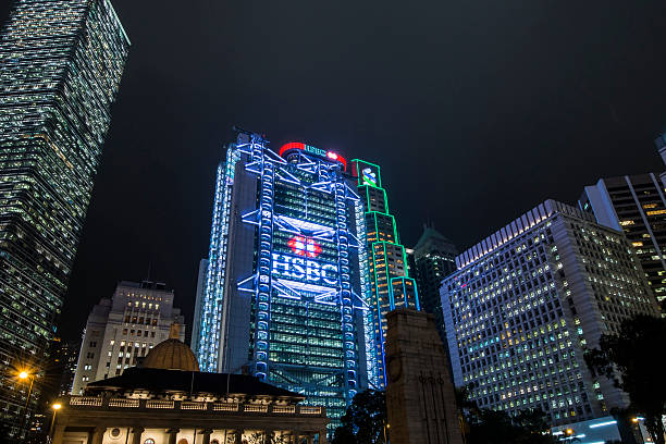 hauptsitz von hsbc hong kong - hsbc stock-fotos und bilder