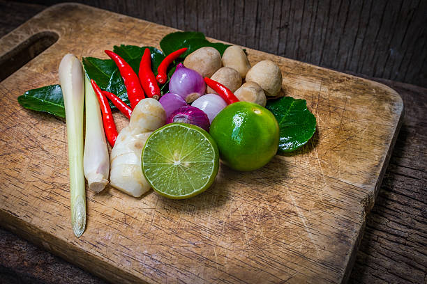 istock Kaffir lime leaf, lemon, lemongrass, galangal, chili, onions and 510580794