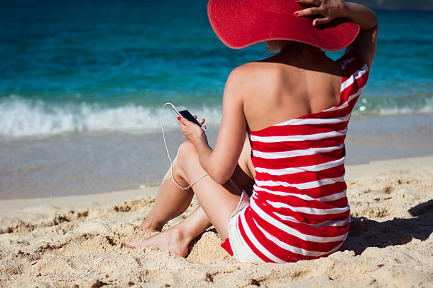 istock Hanging out on the beach 510632634