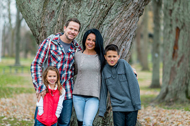 istock Family in autumn 510633257