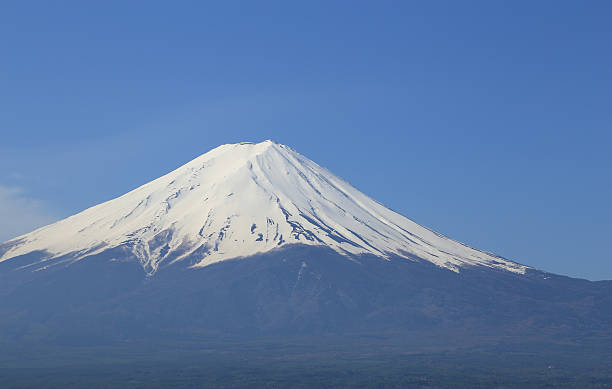 istock Mount Fuji, view from Lake Kawaguchiko 510634633