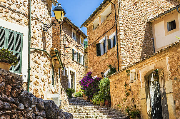 istock Fornalutx village streets 510637753