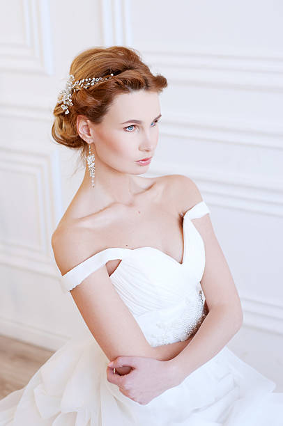 istock Tender young woman wearing headpiece 510641492