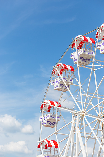 red Ferris wheel with blue skyred Ferris wheel with blue skyred Ferris wheel with blue sky
