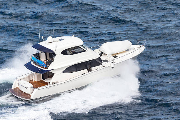 istock Luxury powerboat 510689230