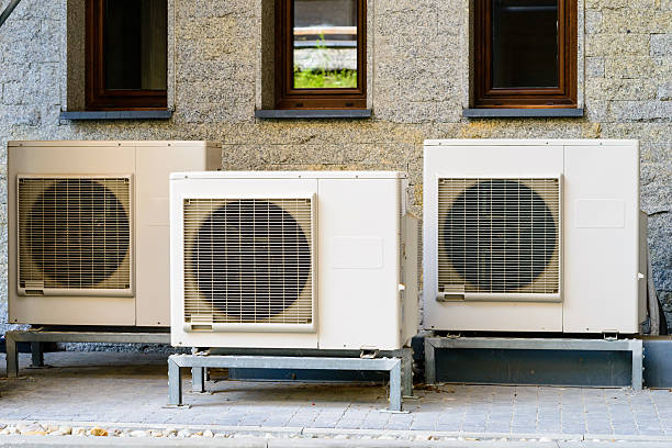 istock Air conditioning system assembled on side of a building 510690316
