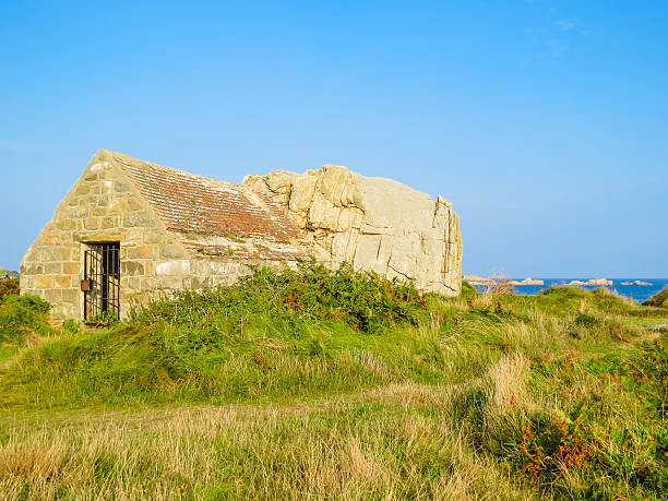 istock Ancient stone barn on the Guernsey Island 510693418