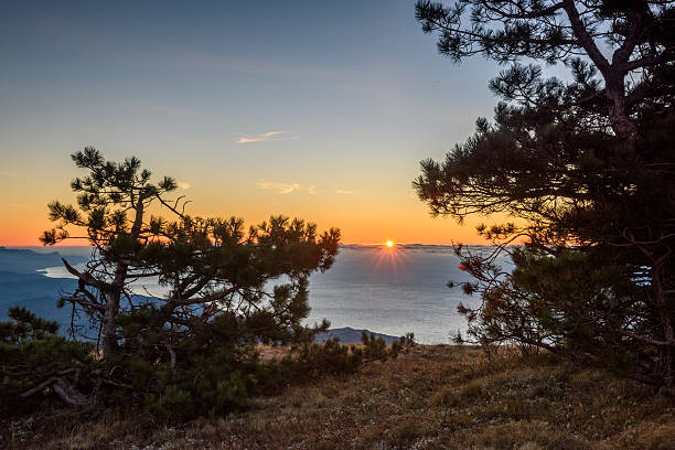 istock Dawn in the mountains 510696230