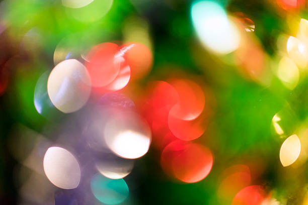 istock Defocused colorful balls on Christmas tree 510702914