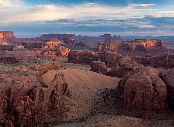 istock Monument valley buttes at sunrise from Hunts Messa 510723665