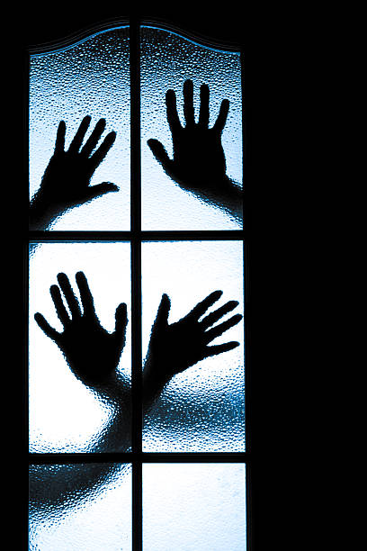 istock diffused silhouette of people 510742317