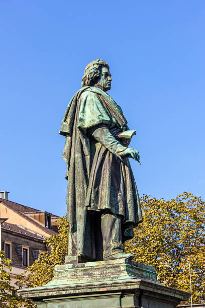 istock Beethoven Monument on the Munsterplatz in Bonn 510768823