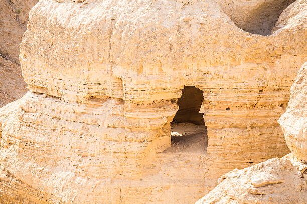 Cave in Qumran, where the dead sea scrolls were found Cave in Qumran, where the dead sea scrolls were found, Israel dead sea scrolls stock pictures, royalty-free photos & images
