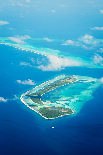 istock Maldives, view from the airplane 510791935