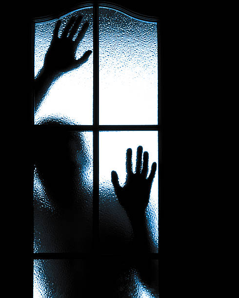istock diffused silhouette of people 510796637