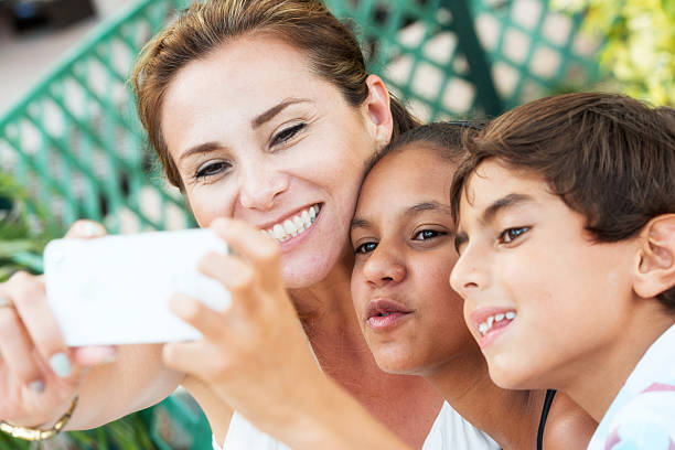istock Single Mother Family Selfie 510854967