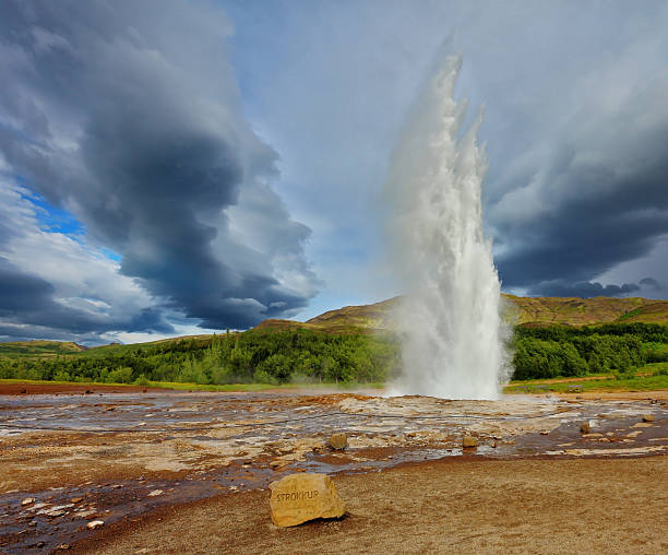 istock Famous geyser Strokkur in Iceland 510856037
