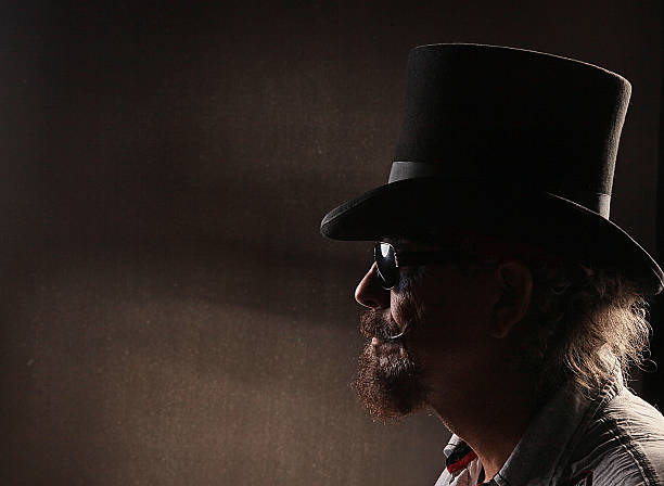 istock top hat on hippie 510871837