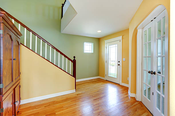 istock Bright yellow and mint entrance hallway 510872553