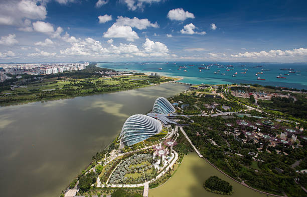 istock Singapore city skyline 510873554