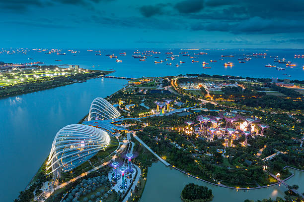 skyline der stadt singapur - singapore stock-fotos und bilder