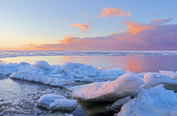 istock Ice melting on the beach 510921718