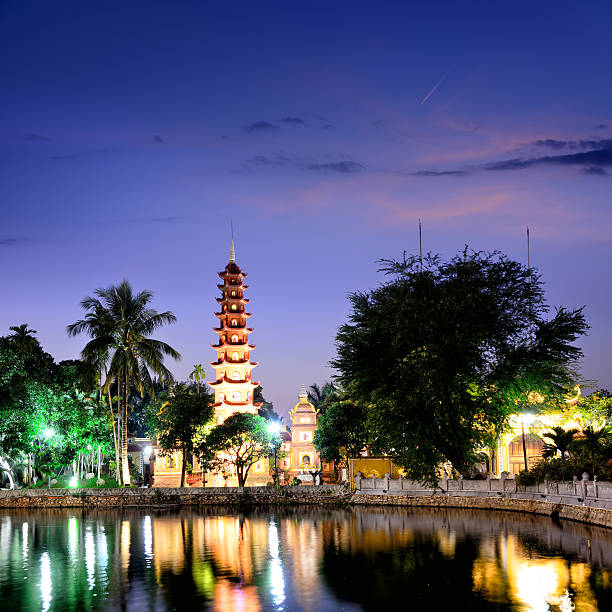 istock Tran Quoc Pagoda, Hanoi 510948628