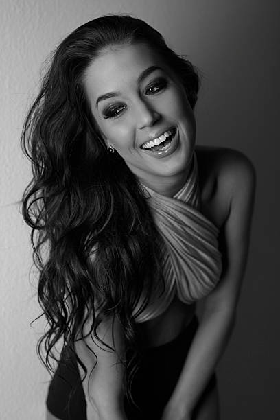 istock Beautiful glamorous brunette model posing in studio 510954814