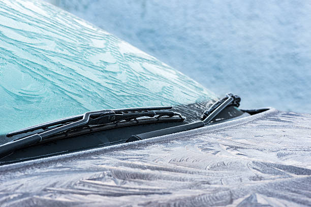 istock Hoar frost patterns on car bonnet and windscreen 510961576