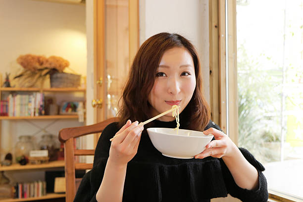 istock Woman who eats ramen 510966412