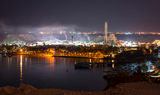 Febrero por la noche en la ciudad de Sharm el Jeque photo