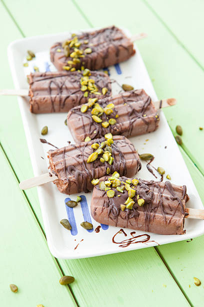 istock Homemade frozen popsicles 510967514